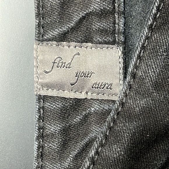 Black Long Rise Denim Jeans By Aura. Size 10 - Picture 6 of 8